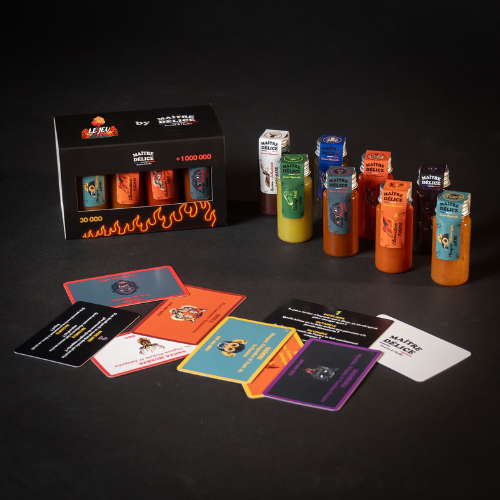 le jeu de sauce piquante de maître délice , 8 sauces et des cartes à jouer